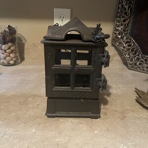Vintage JOHN WRIGHT 1988 Cast Iron Candle Holder 9 In. Antique Style Lantern